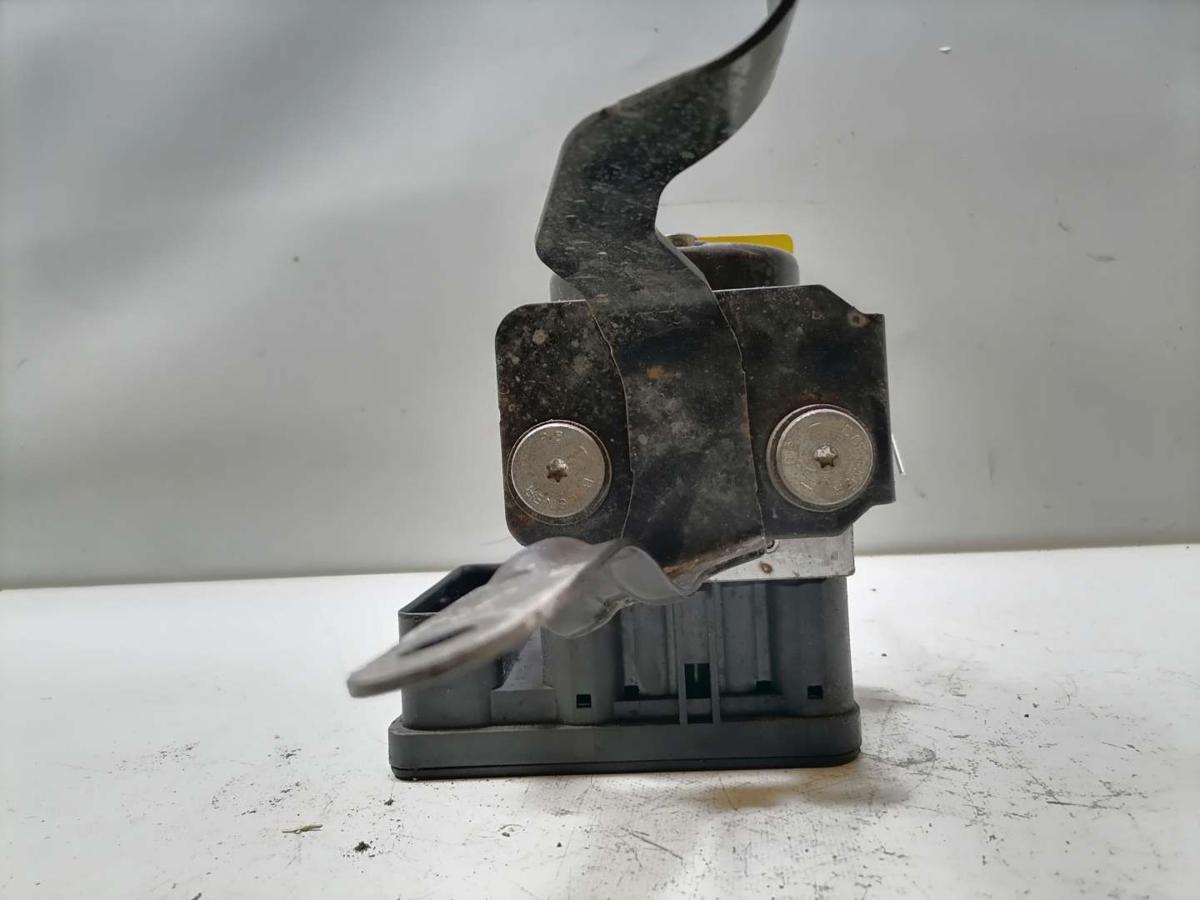 Ford Fiesta JA8 original Hydroaggregat ABS Block 1,2 44KW Bj.2010